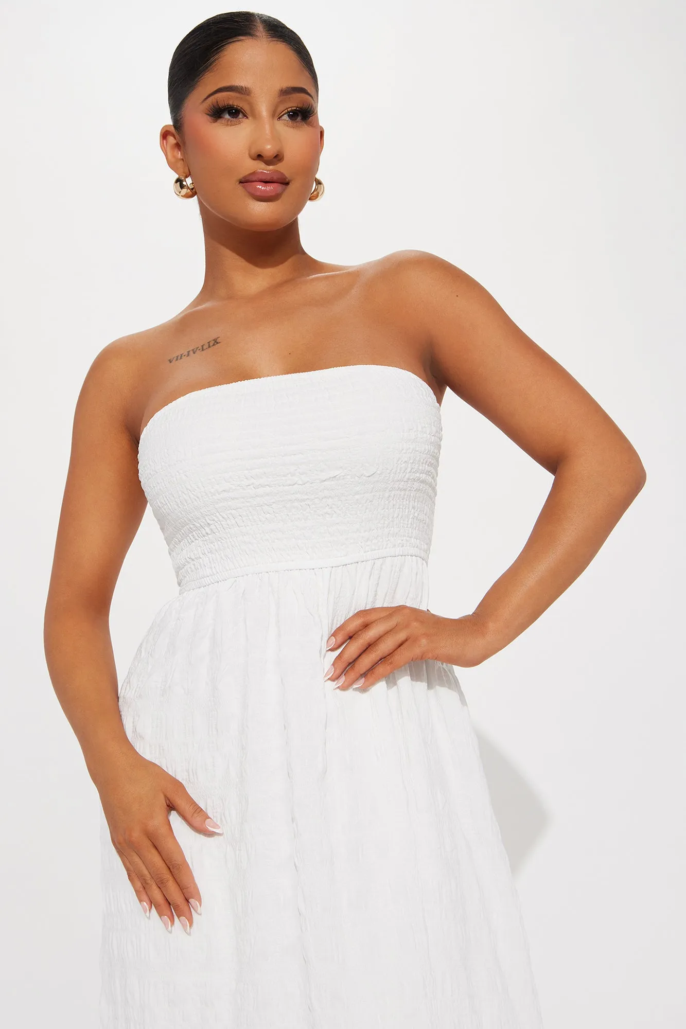 Alice Textured Maxi Dress - White