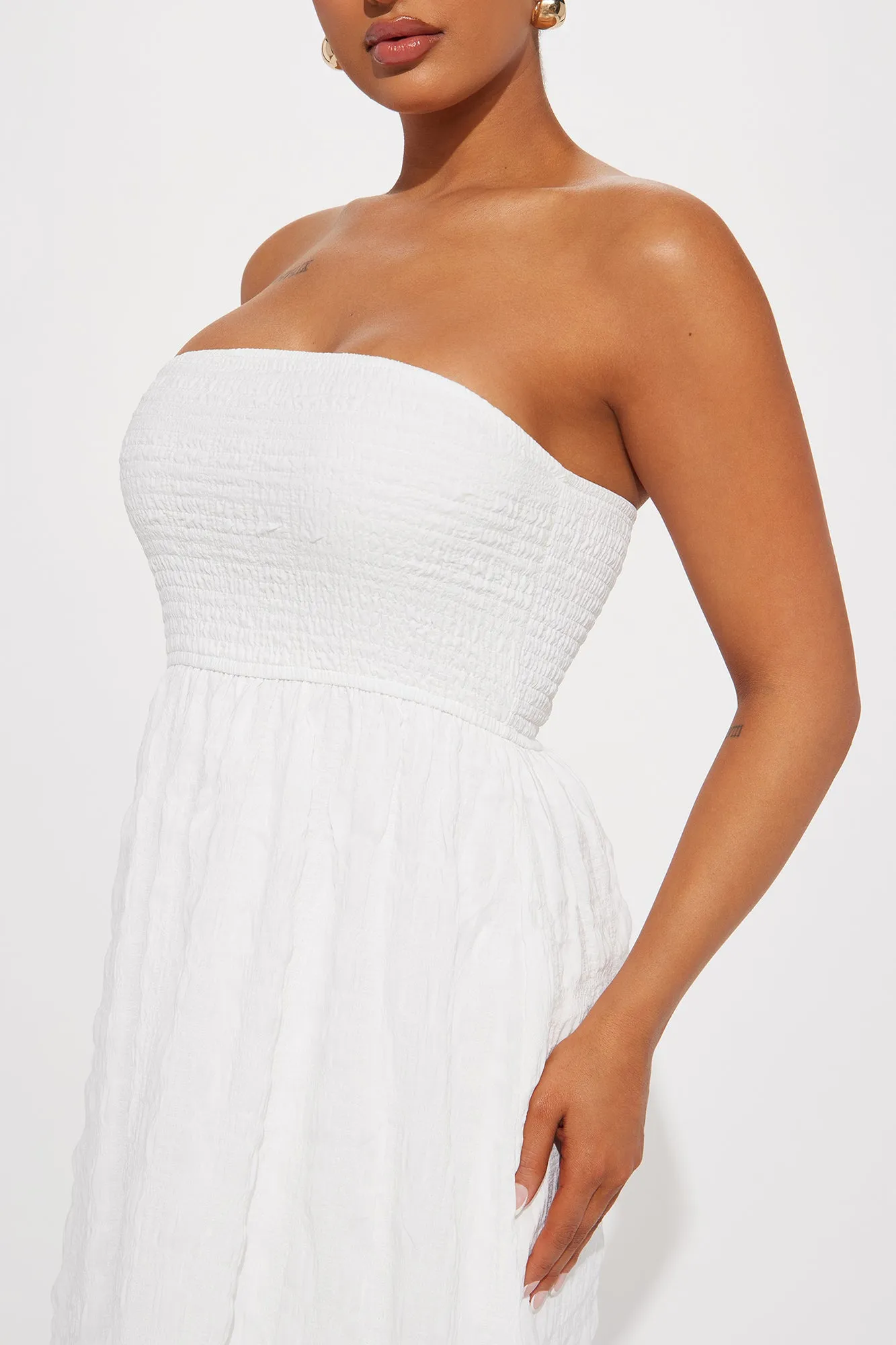 Alice Textured Maxi Dress - White
