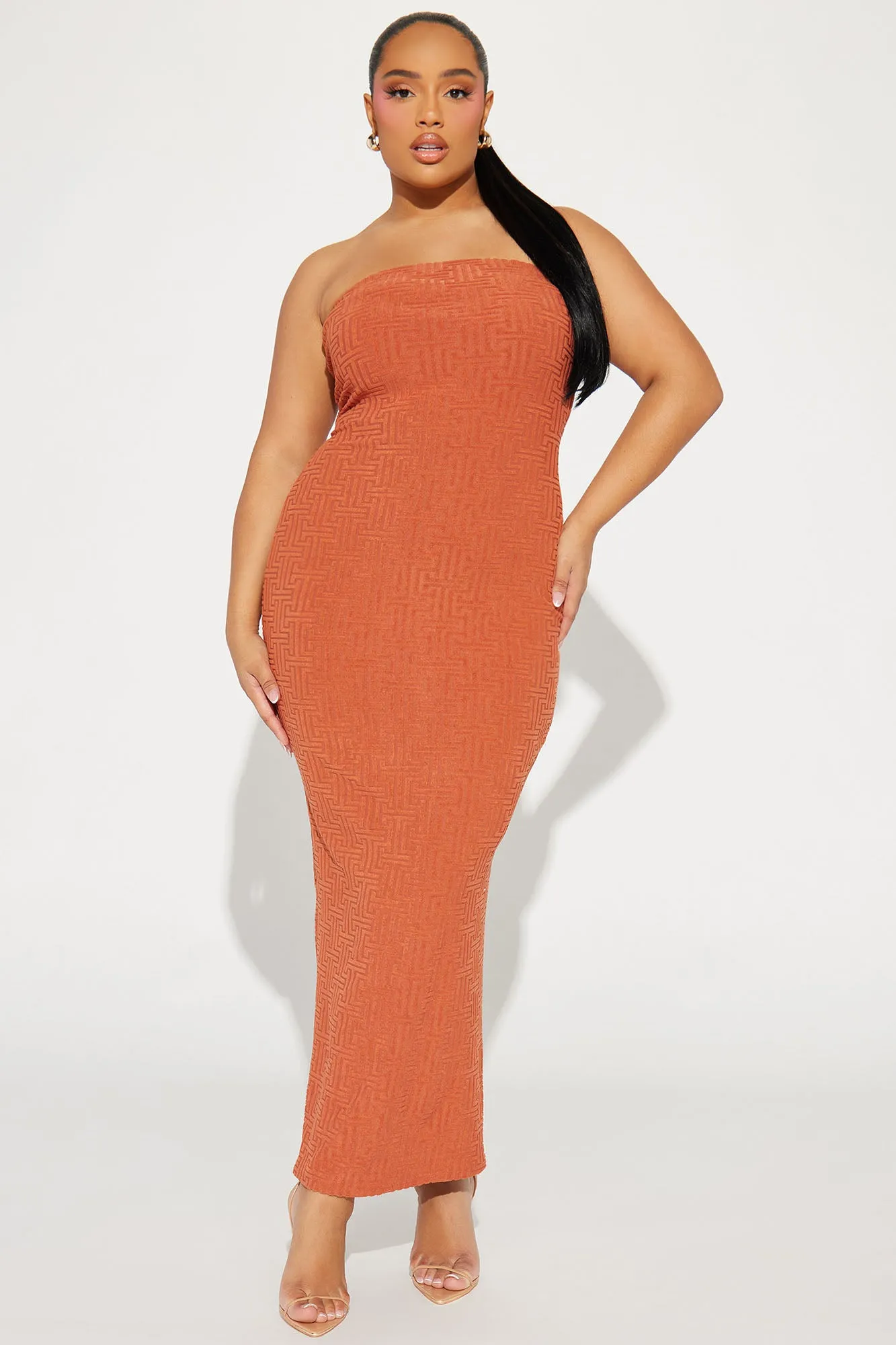 Anya Textured Maxi Dress - Rust