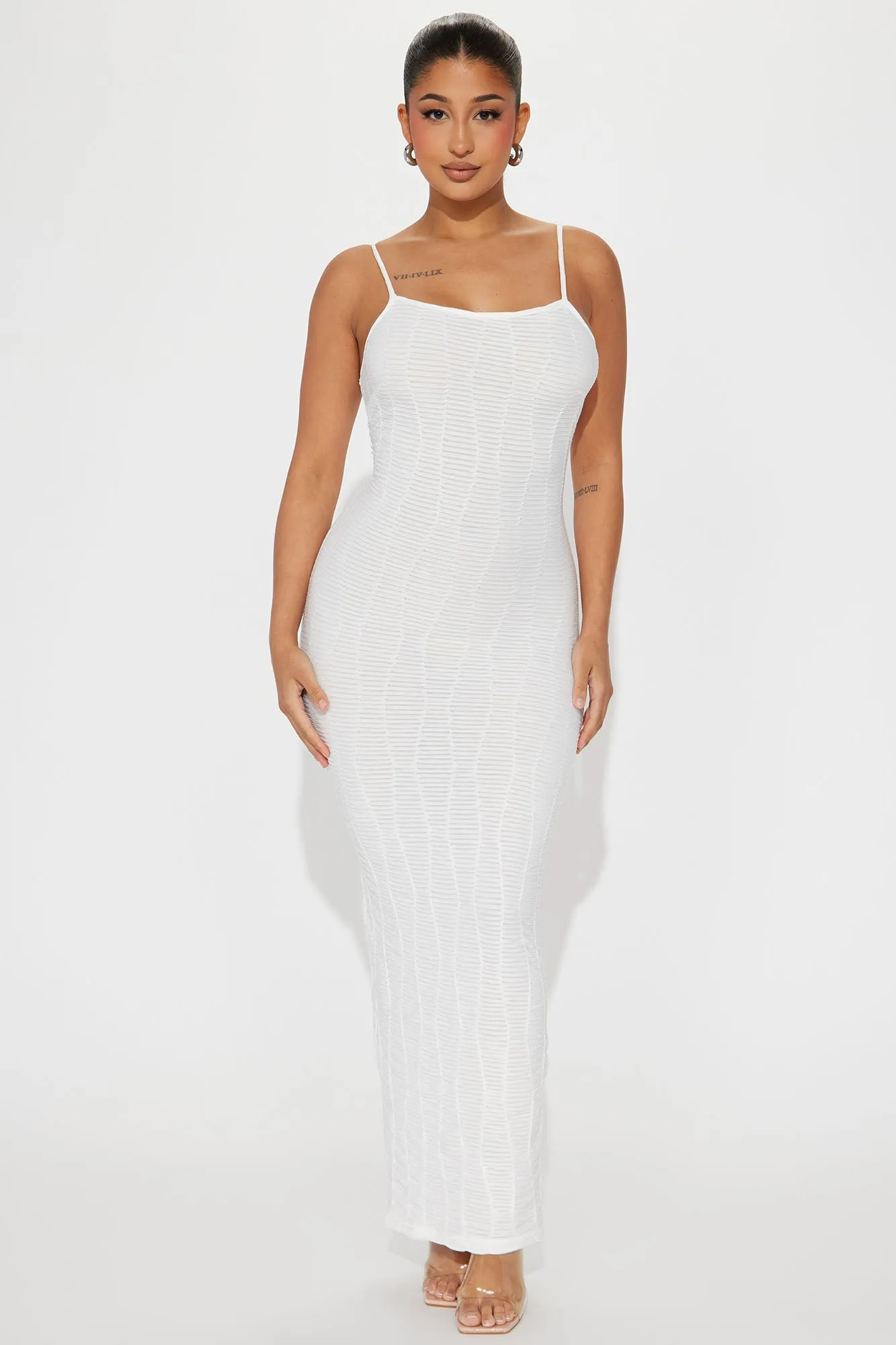 Ari Textured Maxi Dress - White