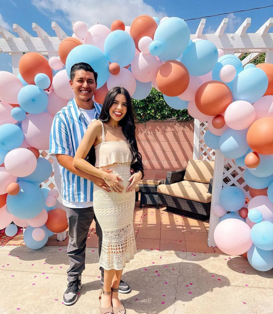 Rose Gold Gender Reveal Balloon Arch - Balloon Garland Kit