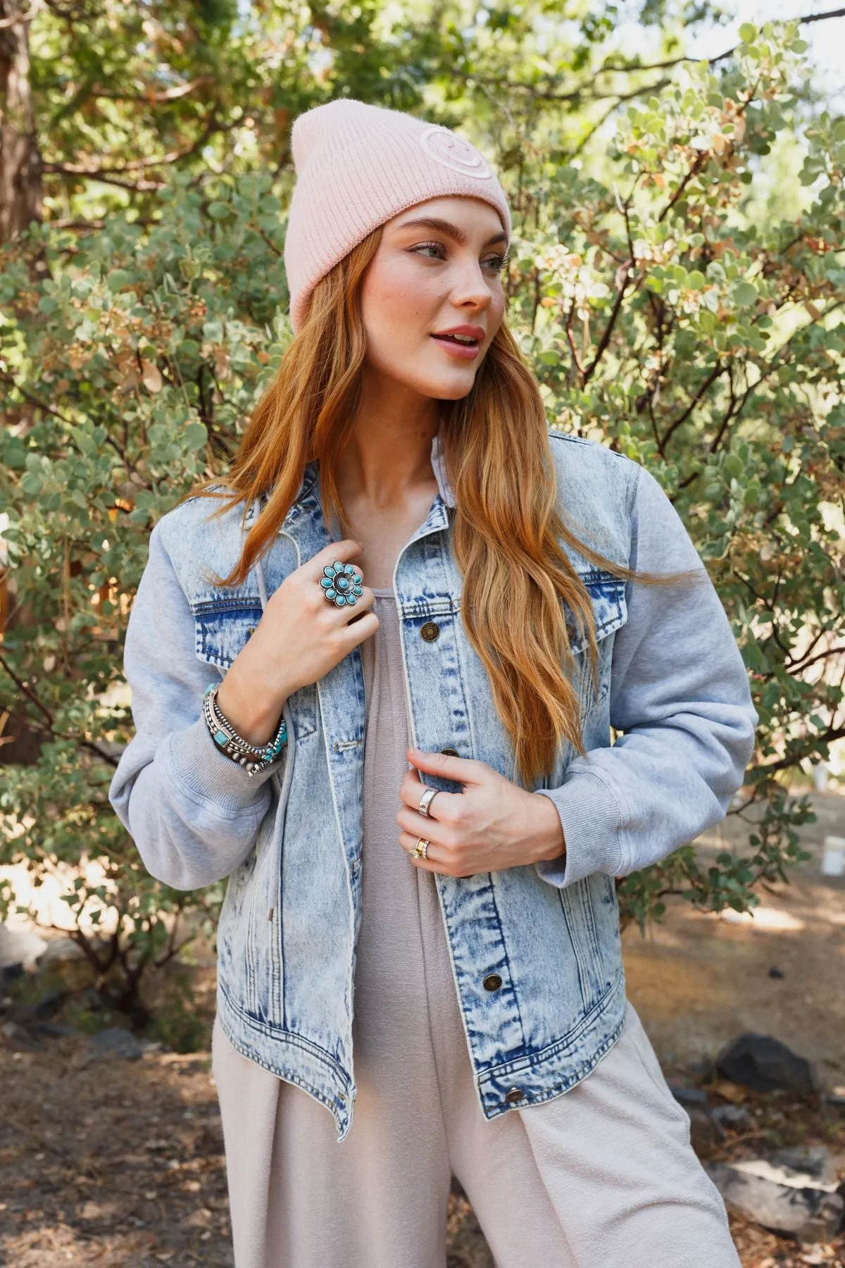 The Nest My Boyfriends Denim Jacket - Blue Light Wash