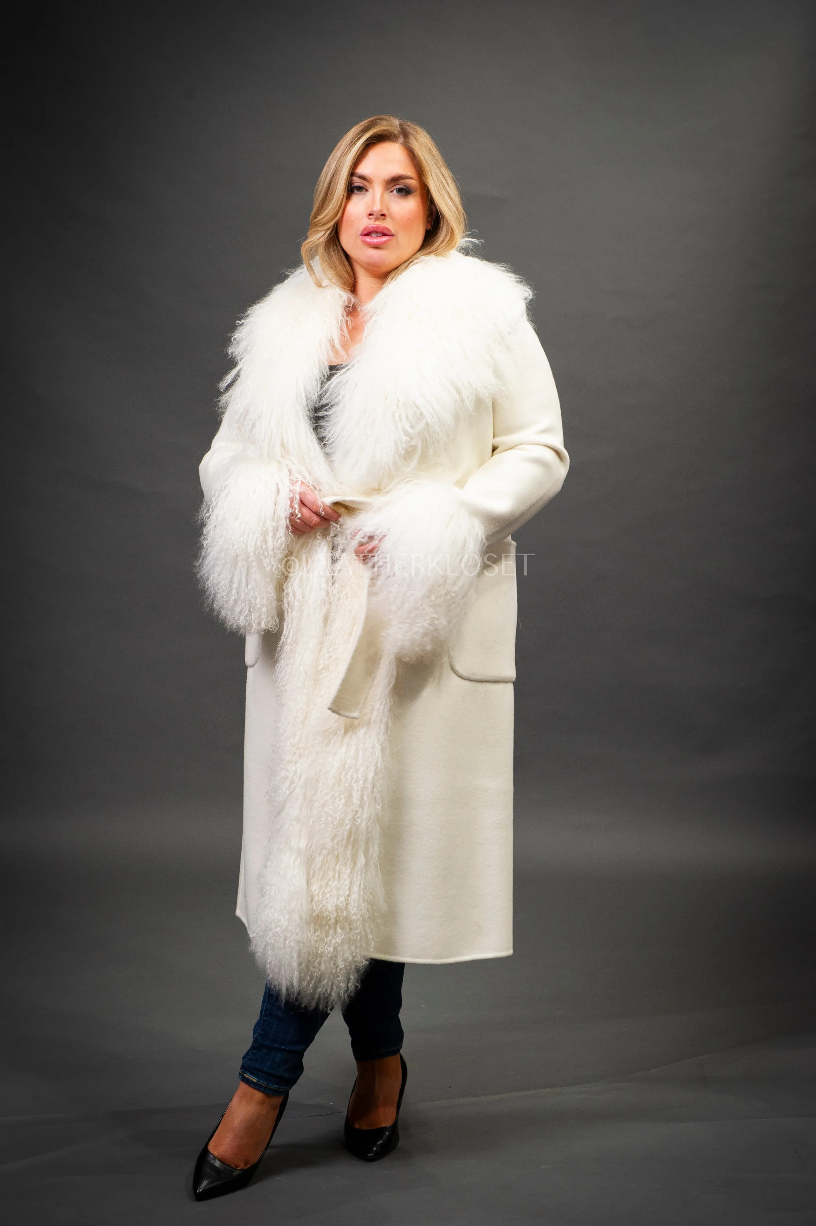 Women's Cashmere Trench Coat With Mongolian Fur Trimming [Off-White]