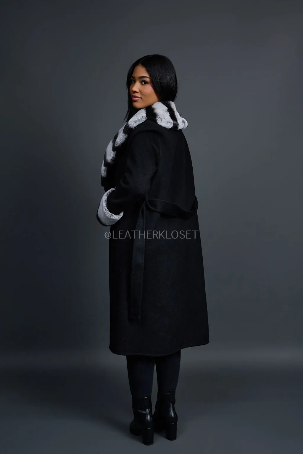 Women's Cashmere Trench Coat With Rex Trimming [Black]