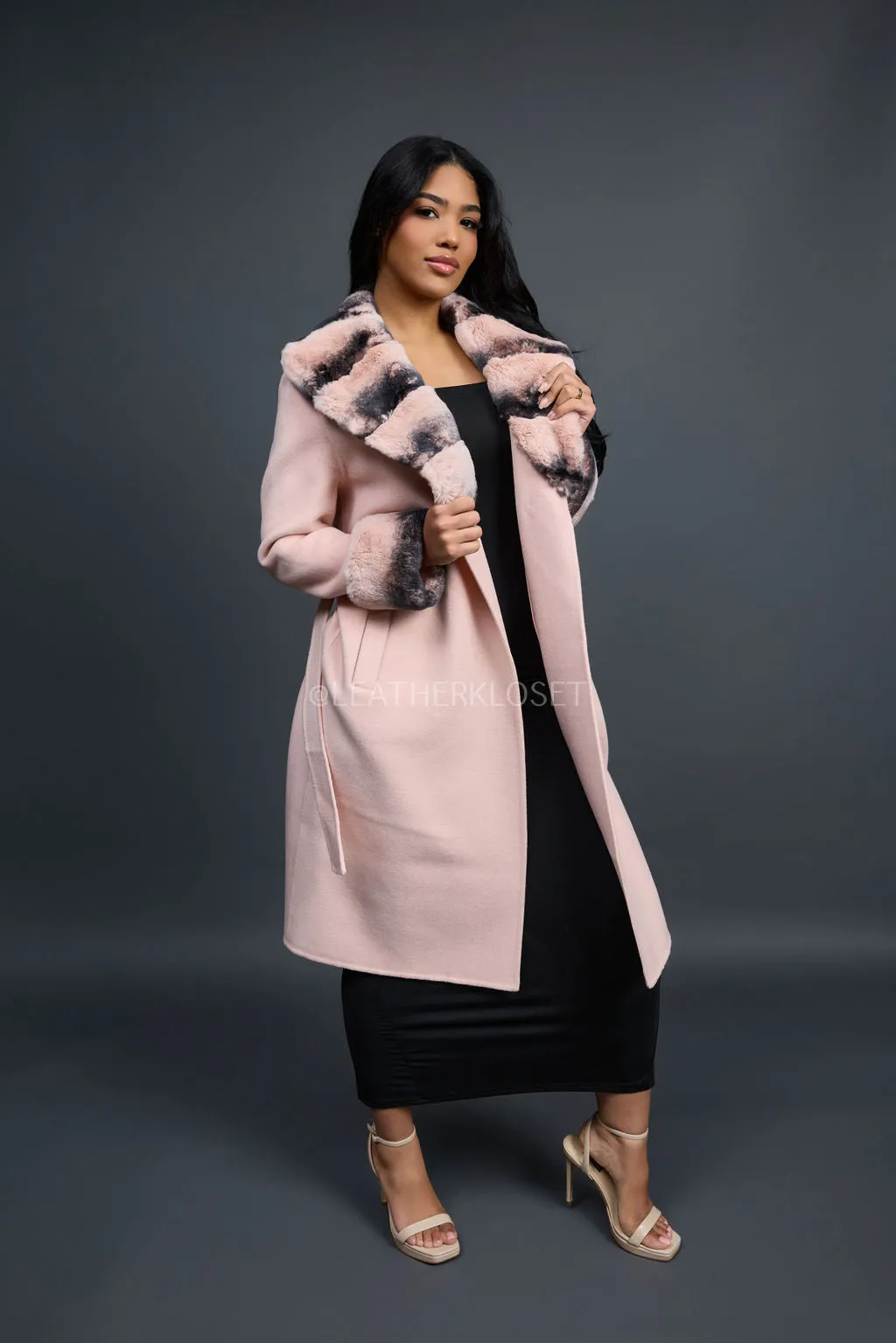 Women's Cashmere Trench Coat With Rex Trimming [Pink]